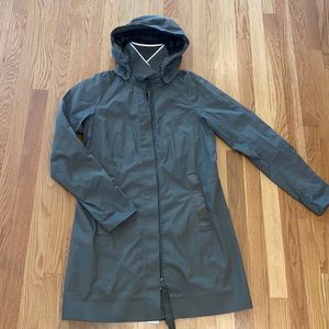 Lululemon Rain jacket